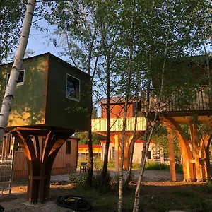  Camping Baumhaus - Tiny Haus In Der Hoehe